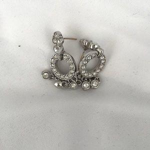 White Circle Shaped Pearl Earrings